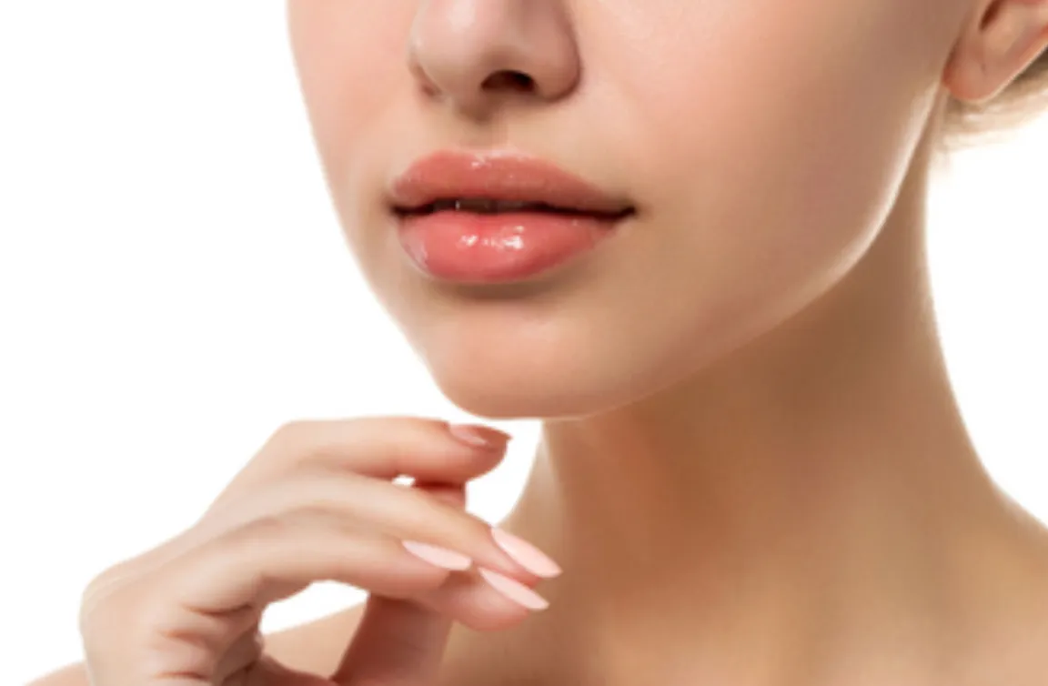 Oral commissures and corners